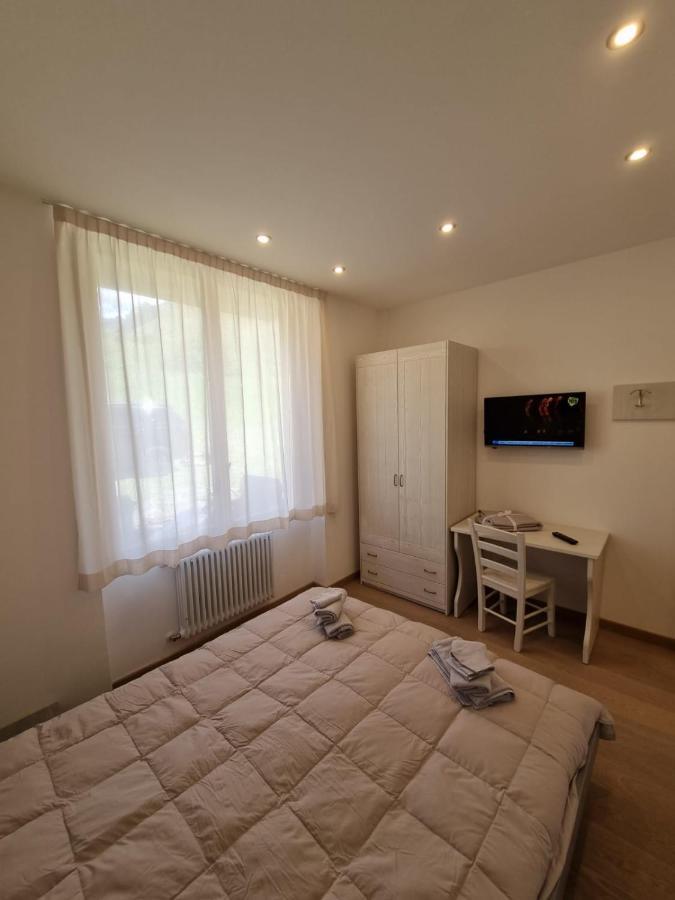 Bmp Apartment Edelweiss ปัสโซเดลโตนาเล ภายนอก รูปภาพ