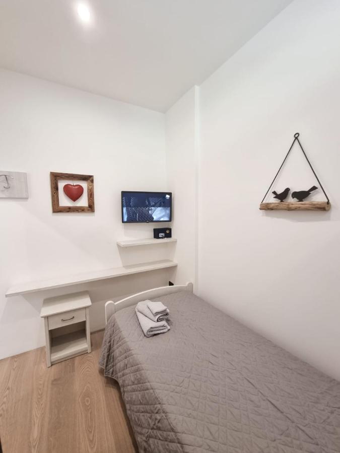 Bmp Apartment Edelweiss ปัสโซเดลโตนาเล ภายนอก รูปภาพ